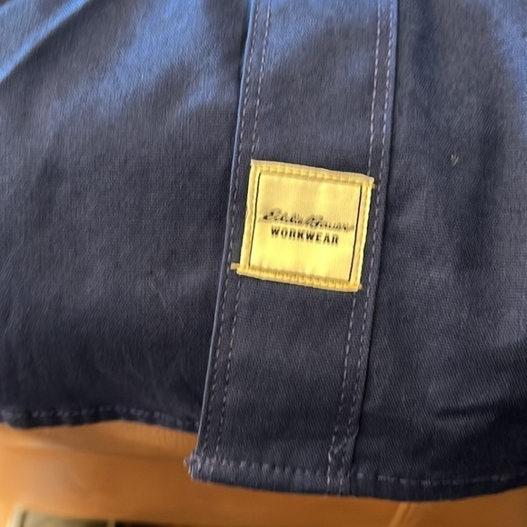 NWT-Eddie Bauer-2XL-Blue-short sleeve, stain resistant, button-down shirt - Picture 6 of 11
